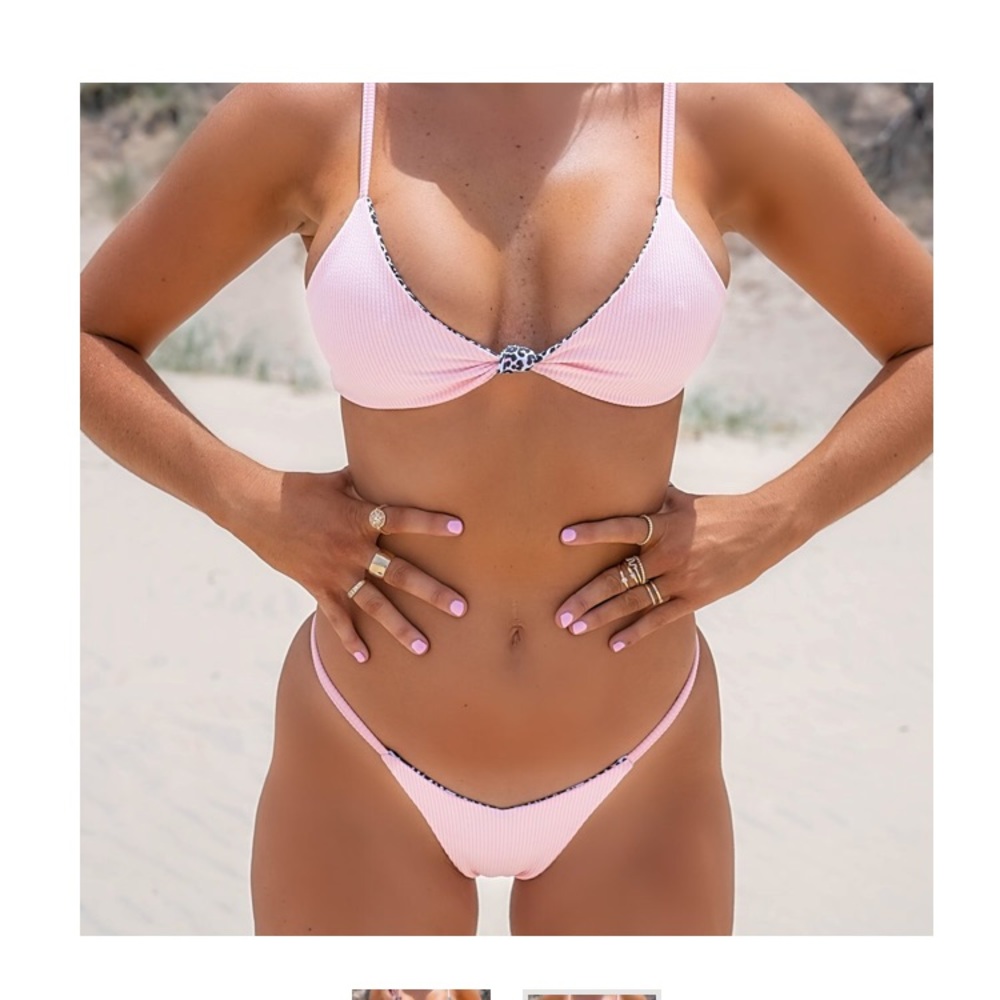 Reversible bikini top - Picture 2 of 6